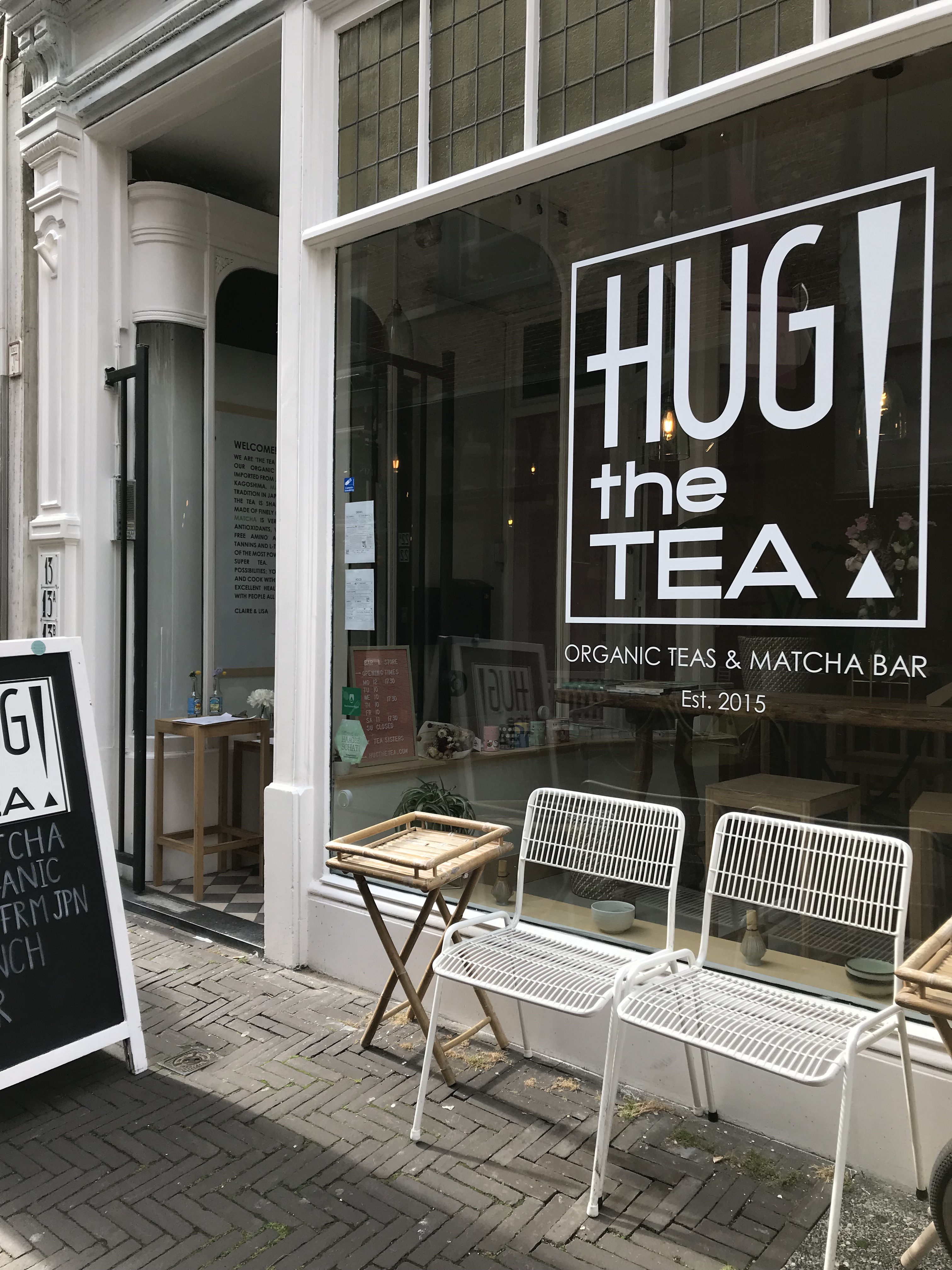 hug the tea